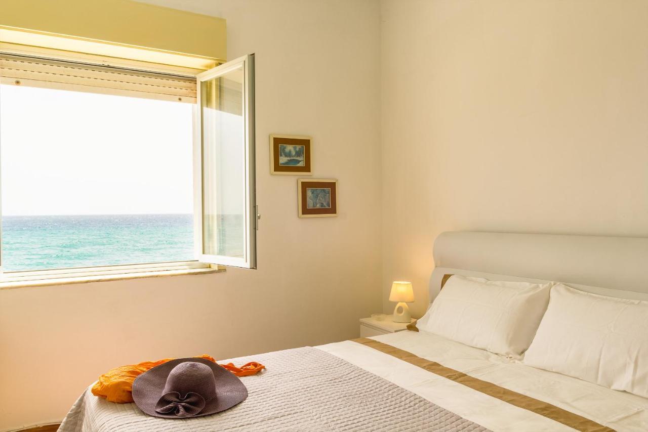Sea Paradise - Il Mare Sotto La Finestra Riposto Extérieur photo